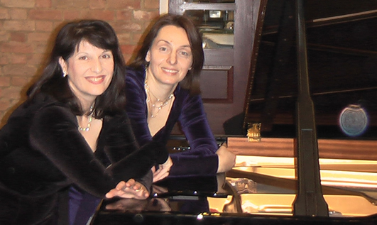 Valentina & Venera as 'Va i Ve'